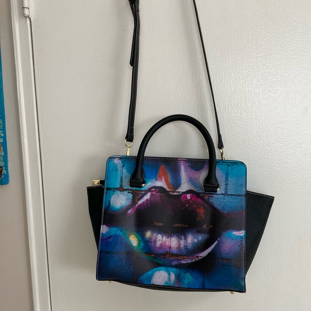 Steelpaulo passion lips graffiti handbag 3 ways to wear this bag! New!